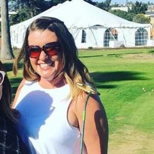 Meet your Posher, Tee